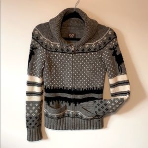 TNA Sea to Sky Sweater-Small